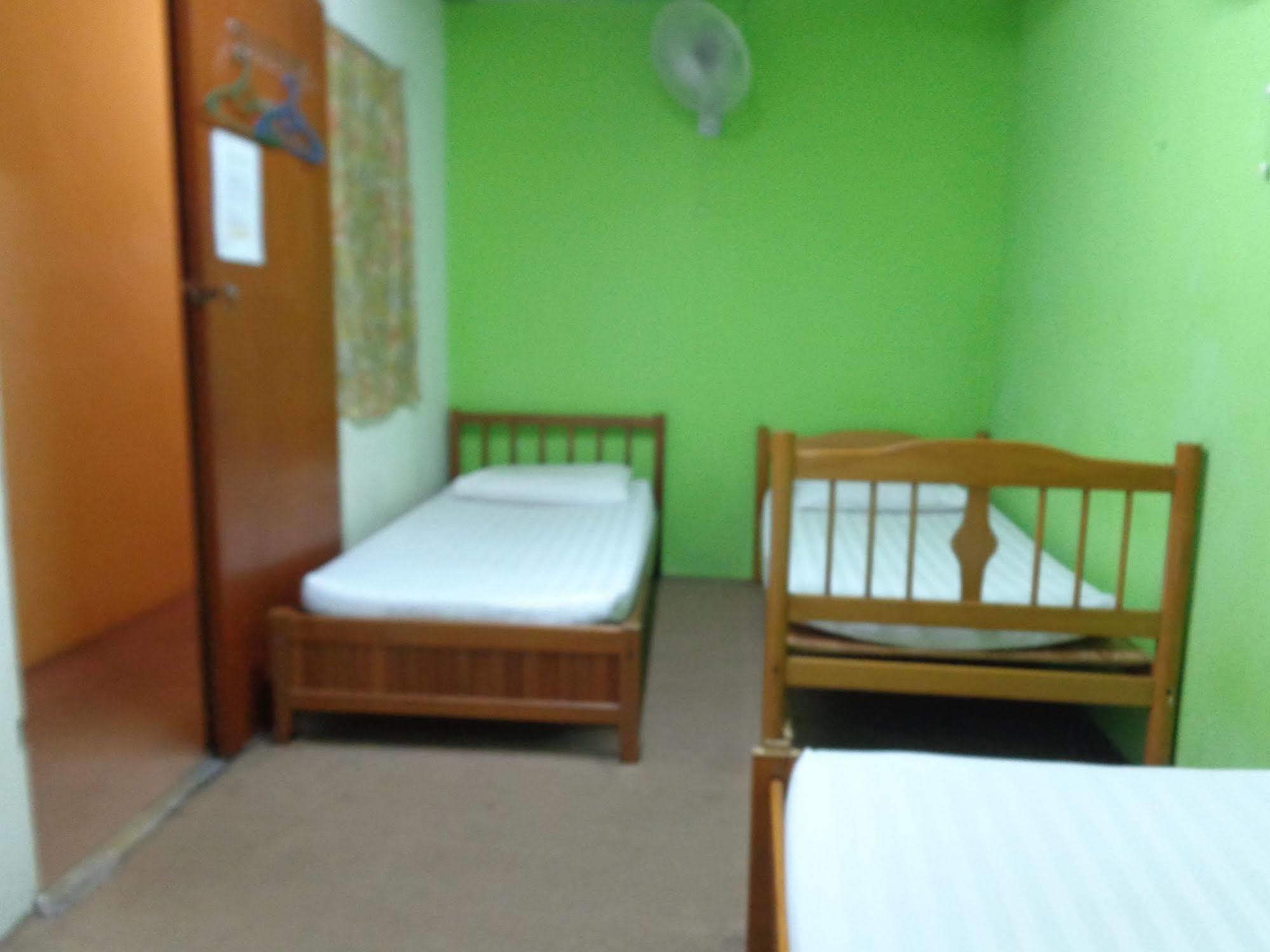 Oasis Guest House กัวลาลัมเปอร์ ภายนอก รูปภาพ